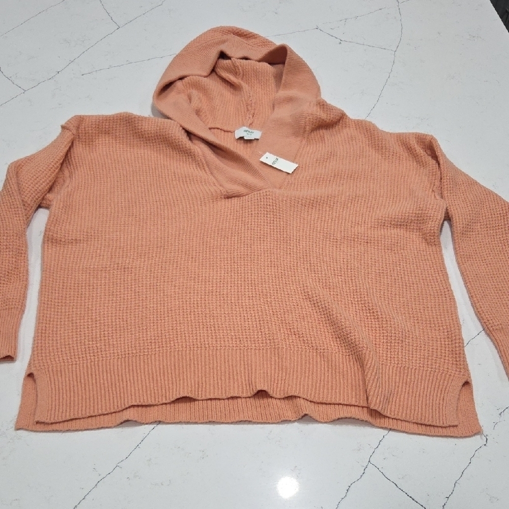 Aerie Women's Peach Sweater With Hodie Sz XS New Witg Tag, Soft, Cozy.